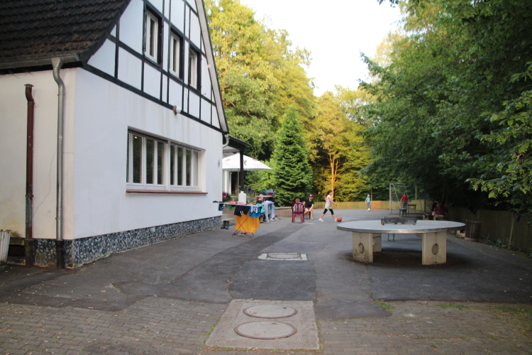 Hofansicht Kinderfreizeit Neue Mühle