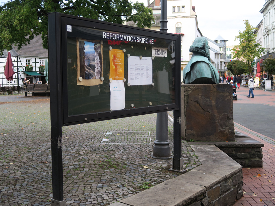 Schaukasten an der Reformationskirche